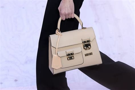 borsa chanel charlotte|Moda Primavera Estate 2023: la borsa Chanel di Charlotte .